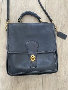 Vintage Coach # 5130 Station Bag in Black Leather